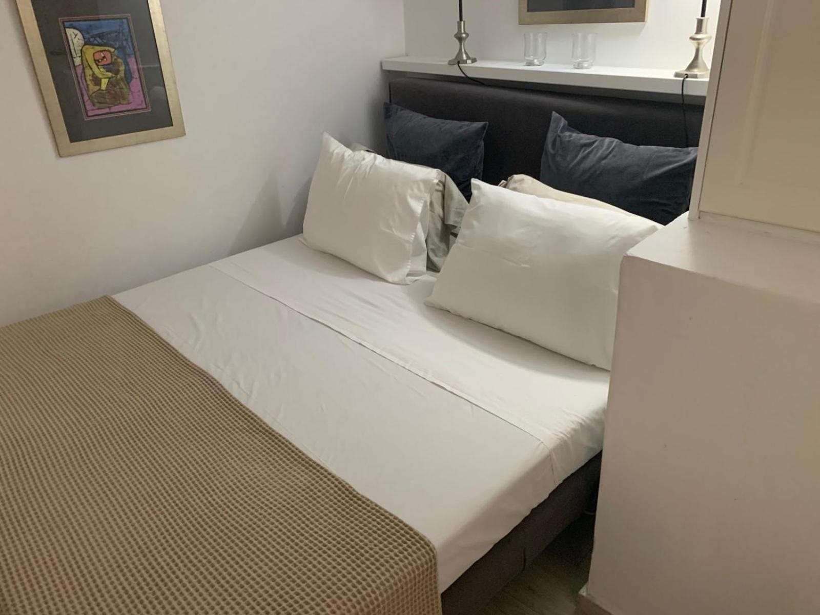 Anemomilos Jacuzzi Suite Corfu  Bagian luar foto