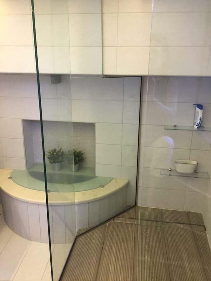 Anemomilos Jacuzzi Suite Corfu  Bagian luar foto