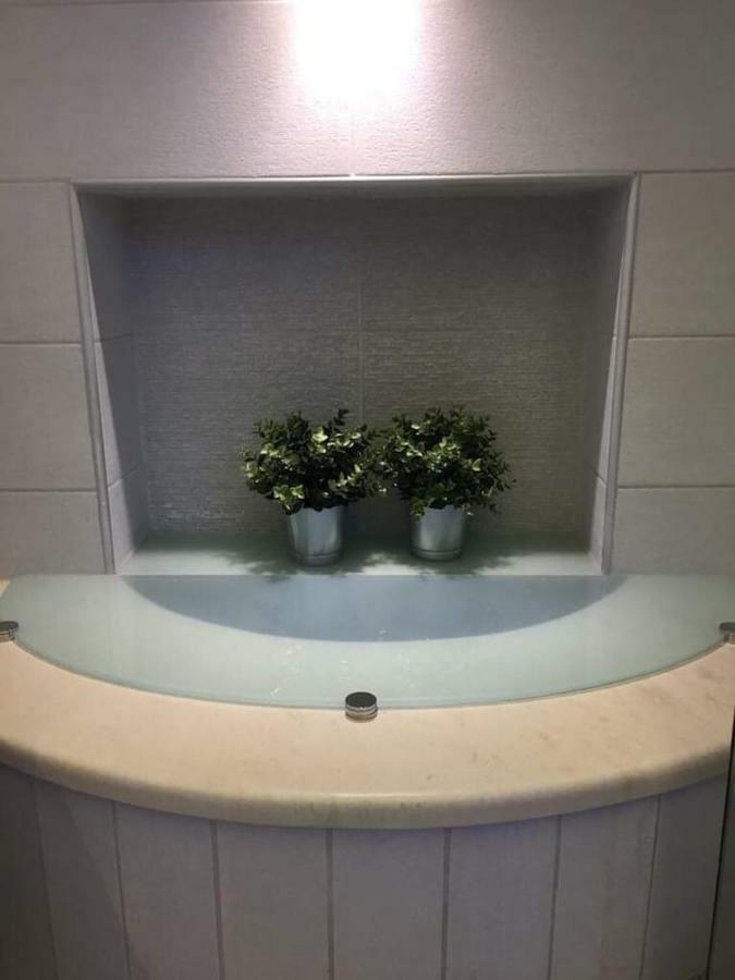 Anemomilos Jacuzzi Suite Corfu  Bagian luar foto